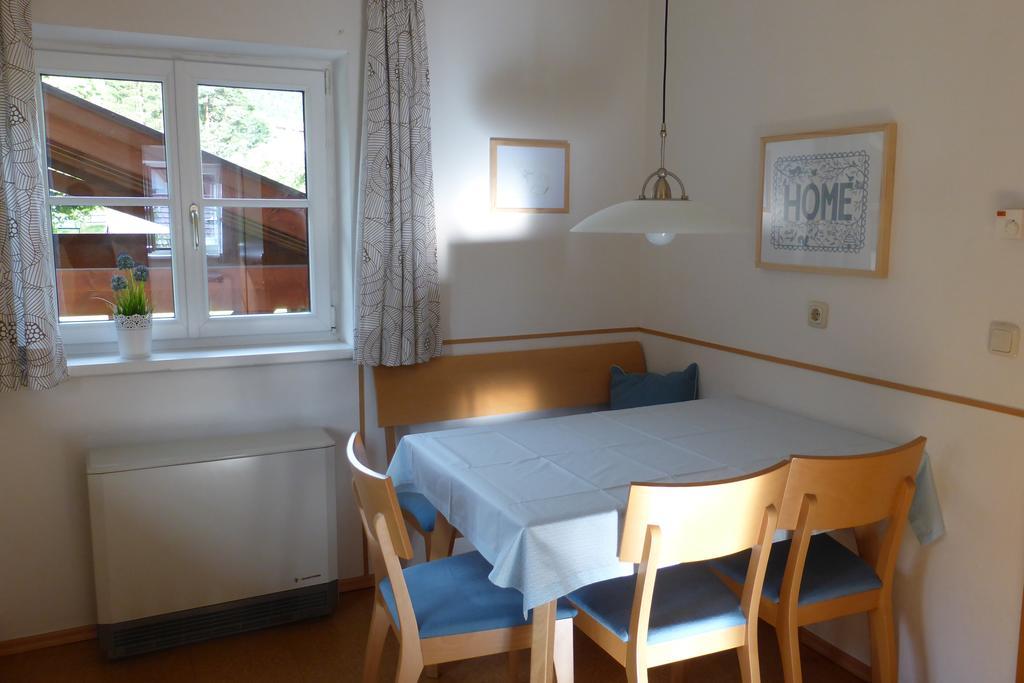 Villa Schnuck - Das Rote Ferienhaus Bad Gastein Luaran gambar