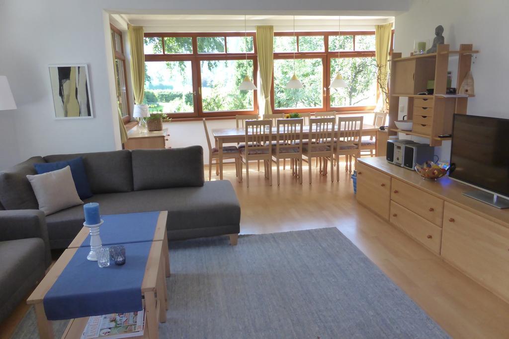 Villa Schnuck - Das Rote Ferienhaus Bad Gastein Bilik gambar