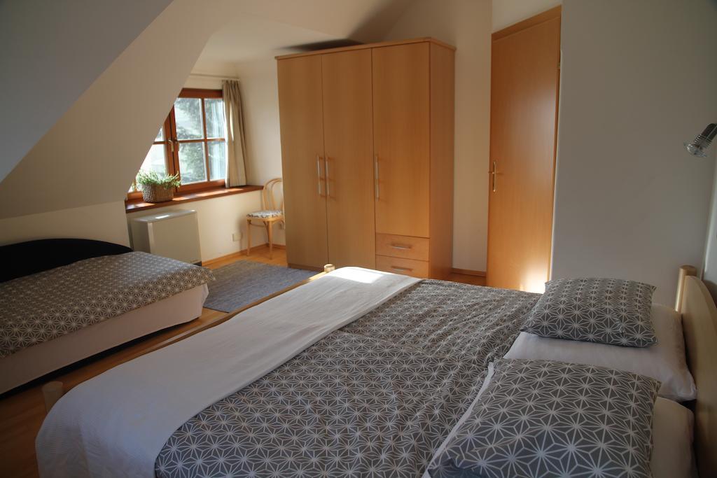 Villa Schnuck - Das Rote Ferienhaus Bad Gastein Luaran gambar