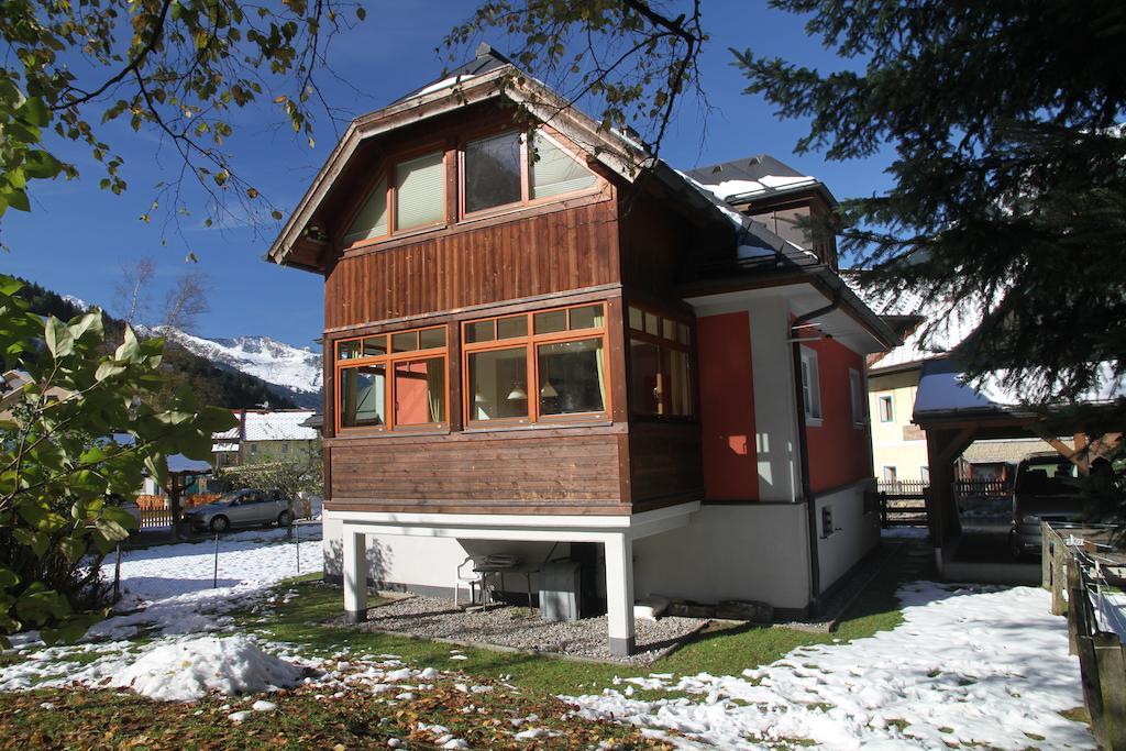Villa Schnuck - Das Rote Ferienhaus Bad Gastein Luaran gambar